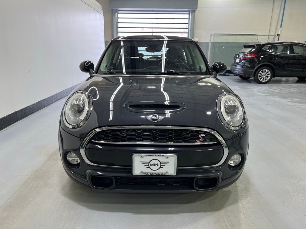 2017 MINI Cooper Base 8