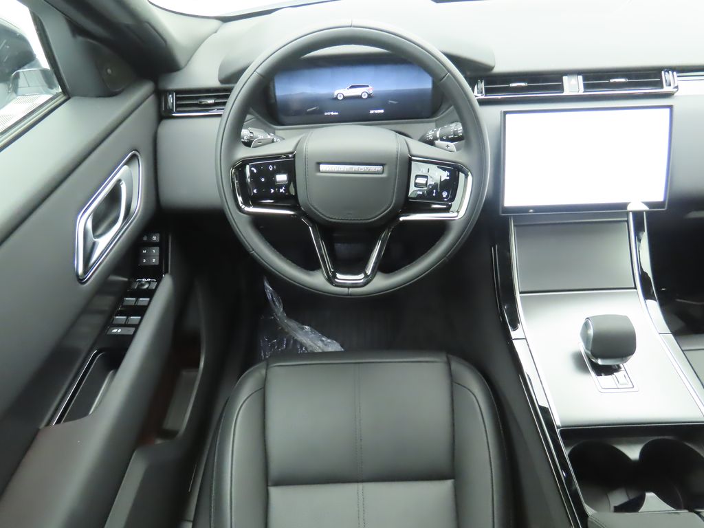 Thumbnail: 2026 Land Rover Range Rover Velar - 10