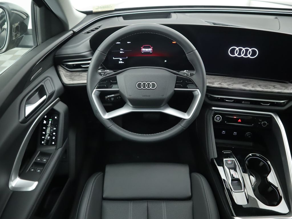 Thumbnail: 2025 Audi Q5 - 12