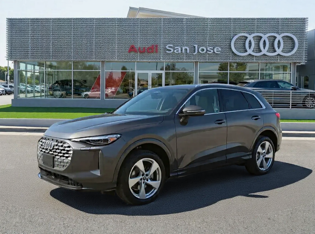 Thumbnail: 2025 Audi Q5 - 1