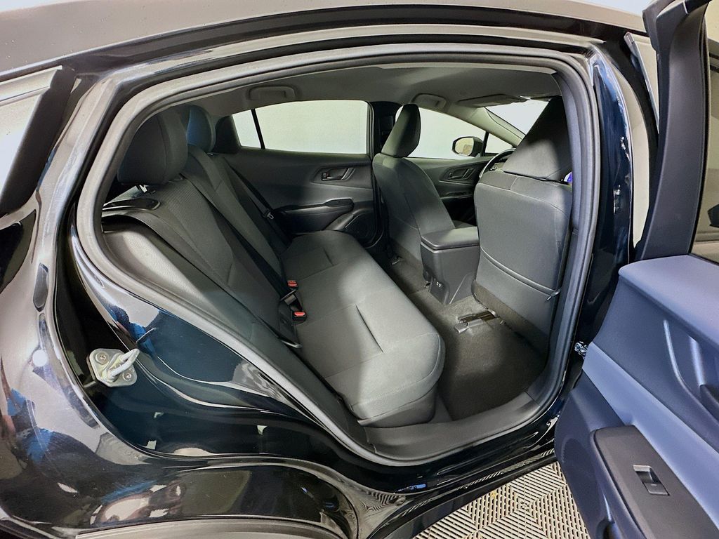 Thumbnail: 2024 Toyota Prius - 26