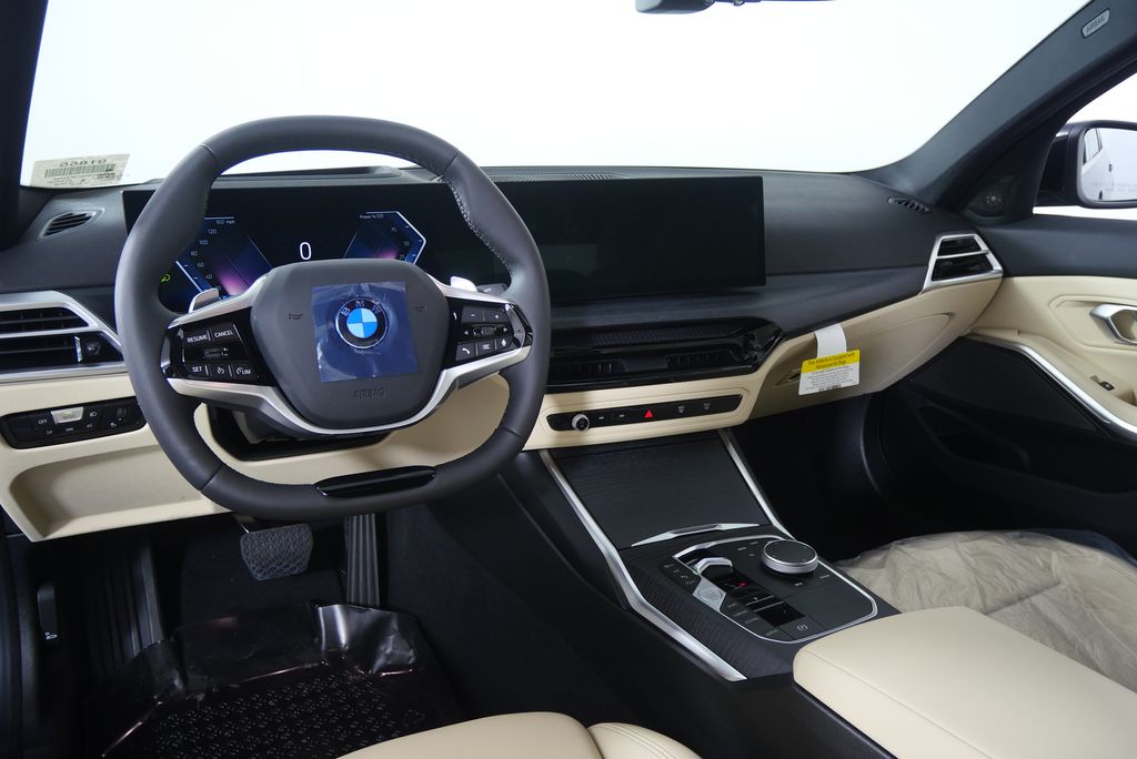 Thumbnail: 2026 BMW 3 Series - 18