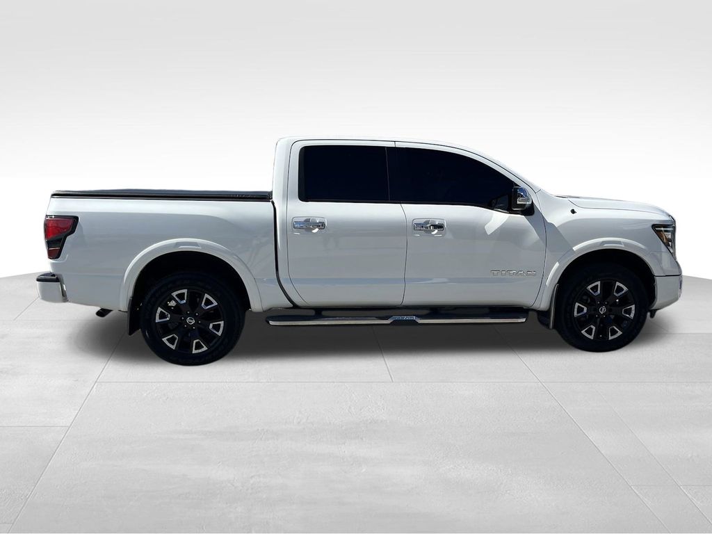 2021 Nissan Titan Platinum Reserve 4