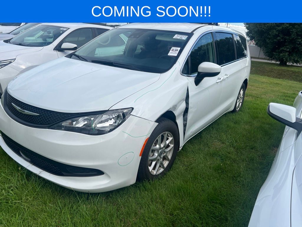 2023 Chrysler Voyager 