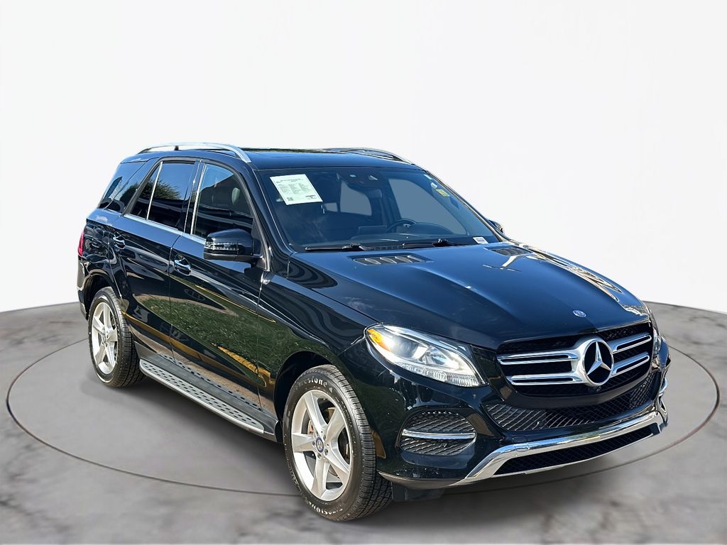 Thumbnail: 2017 Mercedes-Benz GLE - 5