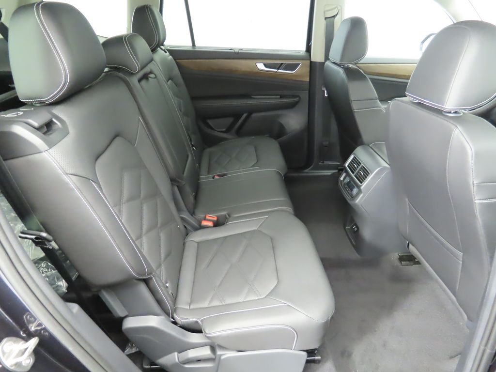 Thumbnail: 2026 Volkswagen Atlas - 22