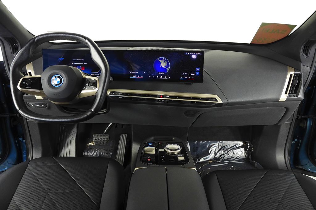 Thumbnail: 2024 BMW iX - 24