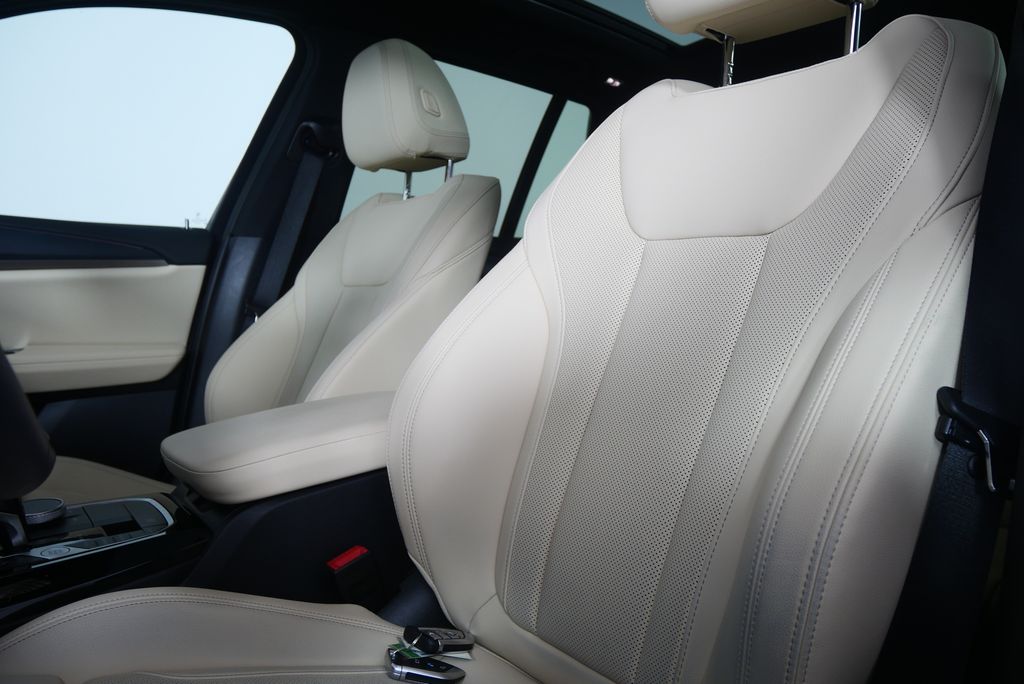 Thumbnail: 2024 BMW X3 - 11