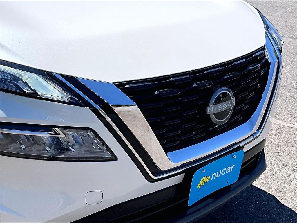 2023 Nissan Rogue — photo 32