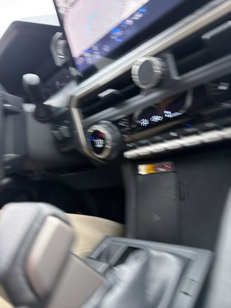 2024 Toyota Tacoma Hybrid Limited 4WD