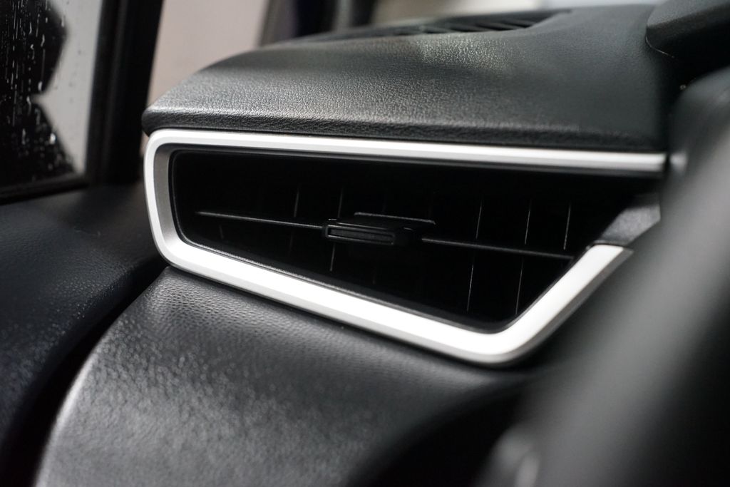 Thumbnail: 2020 Toyota Corolla - 22