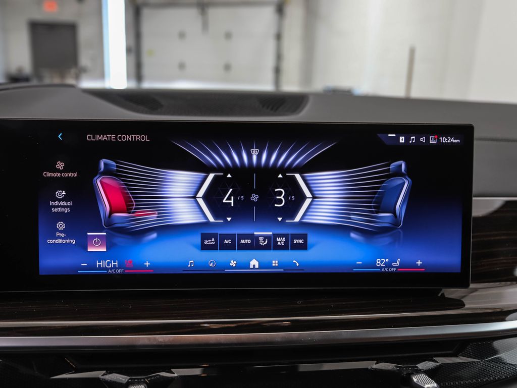 Thumbnail: 2026 BMW X5 - 18