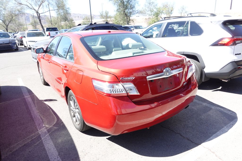 2011 Toyota Camry 2.4 Auto Hybrid's photo