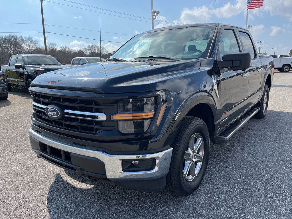 2024 Ford F-150 XLT SuperCrew 4WD