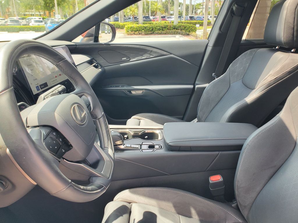 2023 Lexus RX - $44,888
