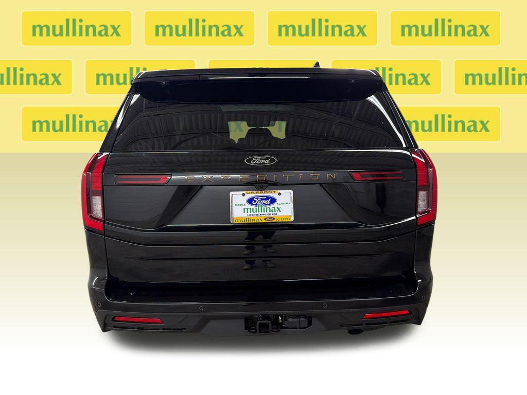 New 2026 Black Ford Tremor image 7