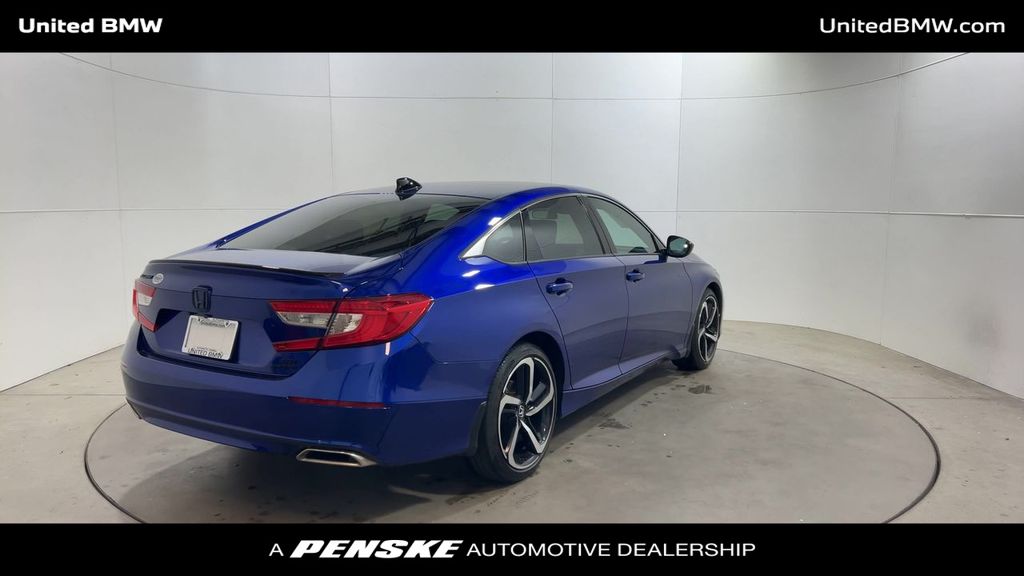 2022 Honda Accord Sport 8