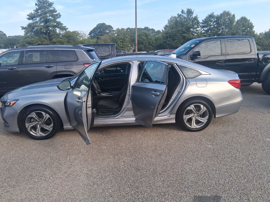 Used 2019 Black Honda EX image 16
