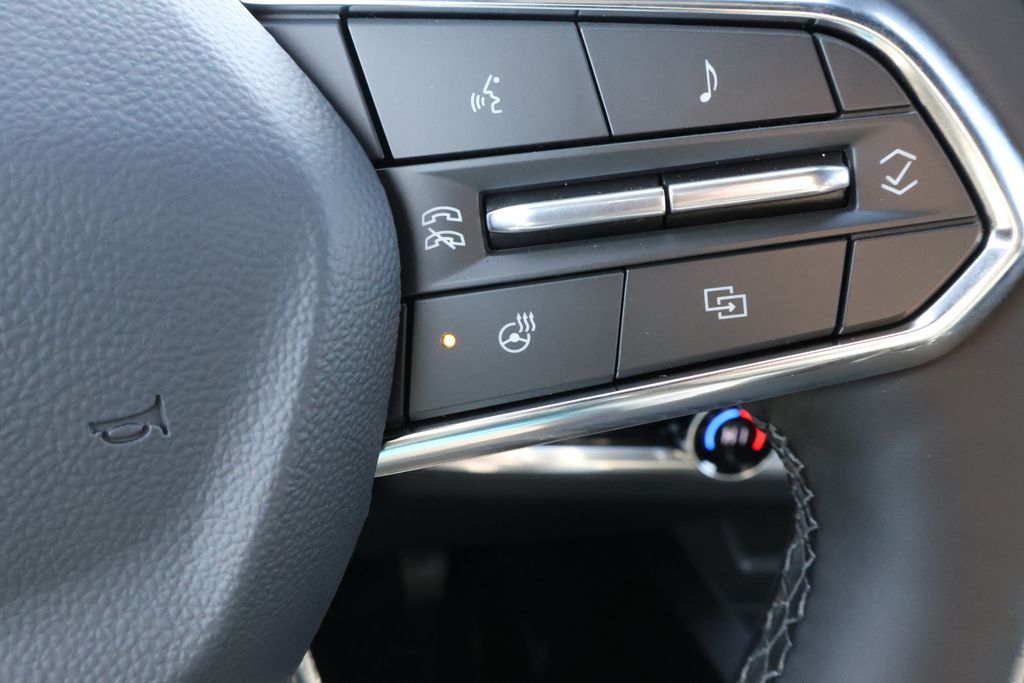 Thumbnail: 2026 Chevrolet Equinox - 22