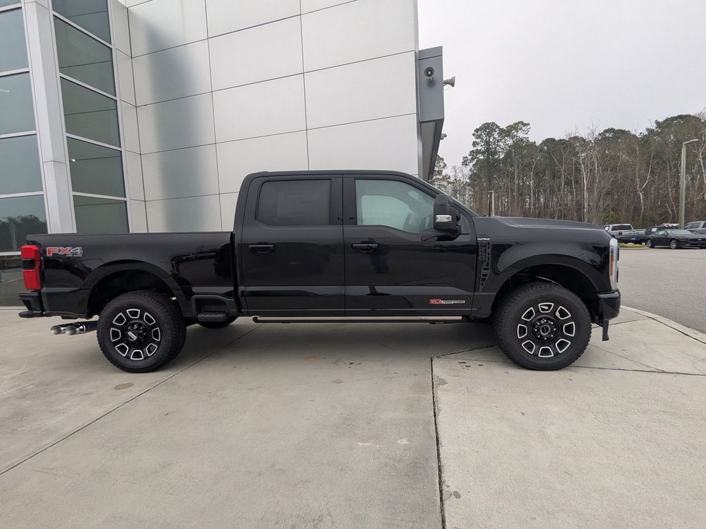 2026 Ford F-250 Platinum