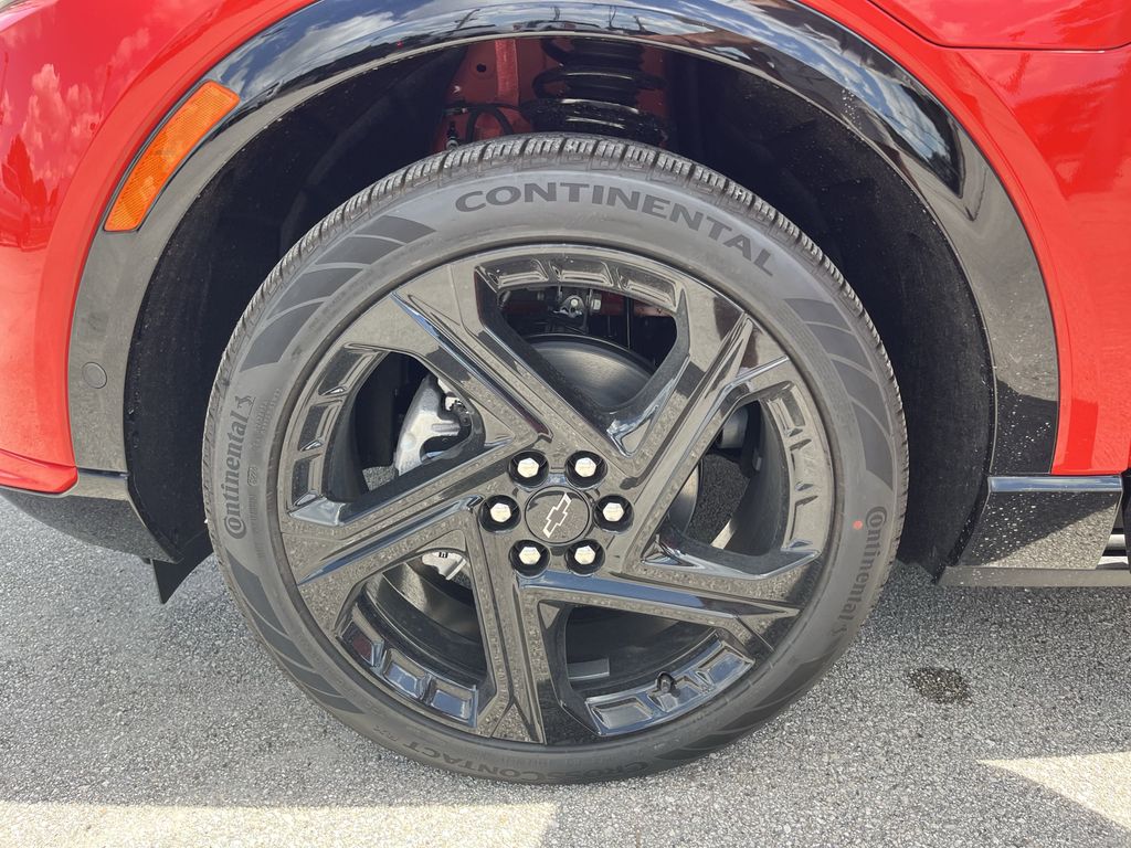 new 2025 Chevrolet Equinox EV car, priced at $41,695