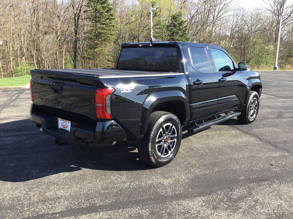 Thumbnail: 2025 Toyota Tacoma - 5