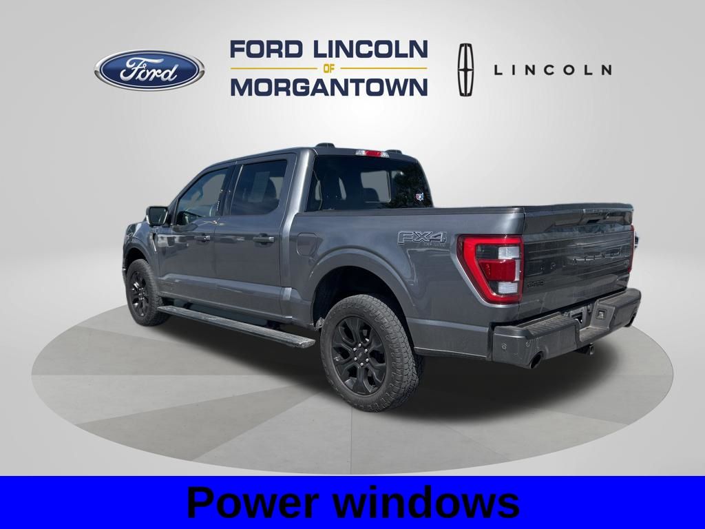 View vehicle photo 7