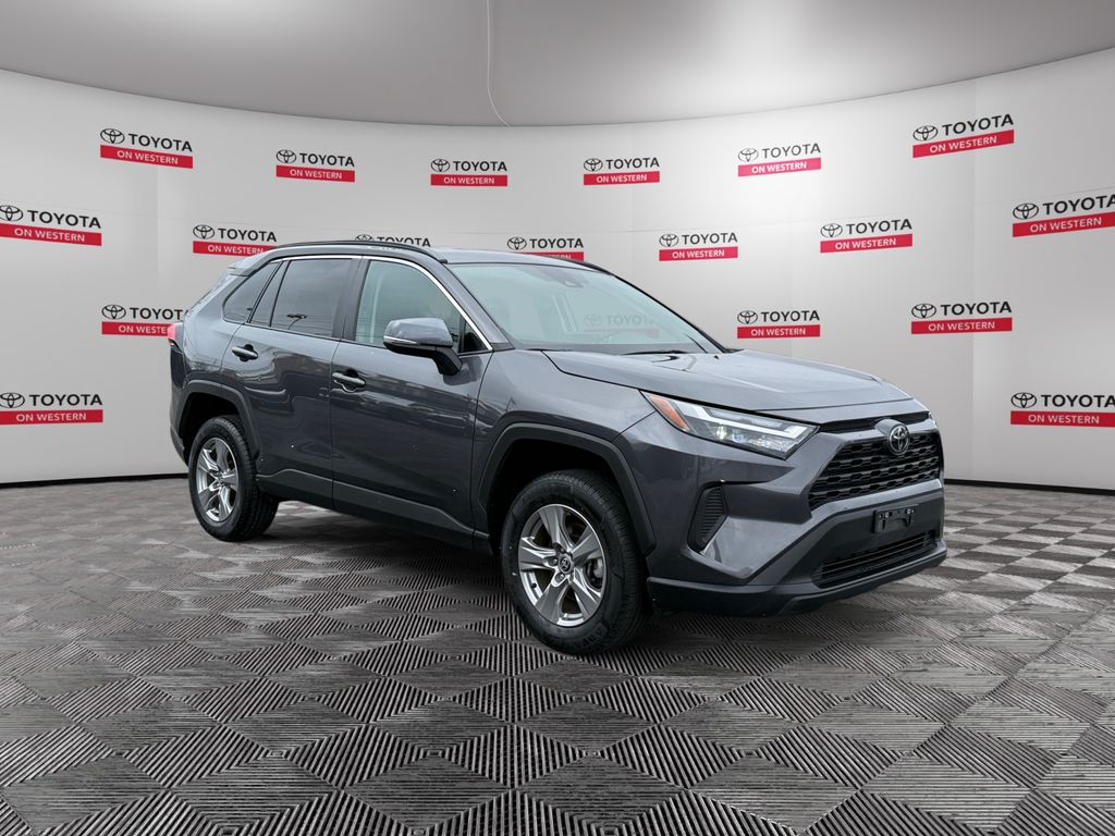 2024 Toyota RAV4 XLE FWD
