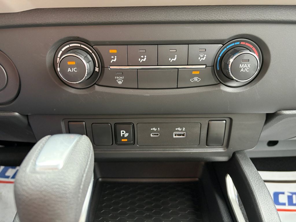 Used Car 2025 Nissan Frontier  Sv For Sale Under $35,000 In Floresville, Texas