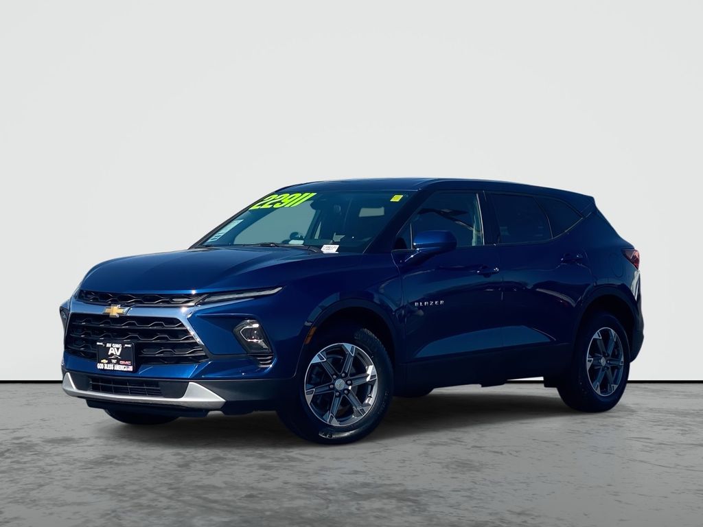 Blue Glow Metallic 2023 Chevrolet Blazer 2LT FWD SUV / Crossover Front-Wheel Drive 9-Speed Automatic Overdrive