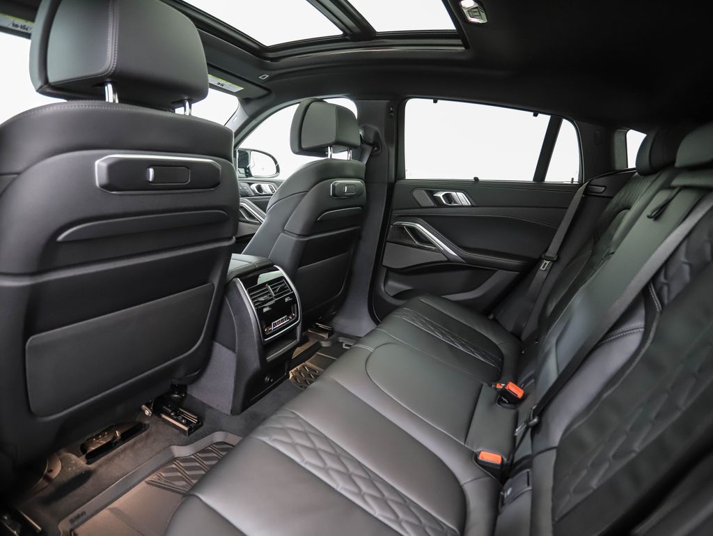 Thumbnail: 2026 BMW X6 - 22