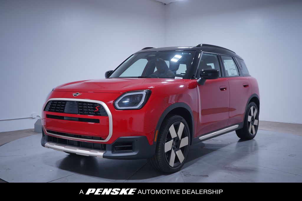 2025 MINI Countryman S's photo