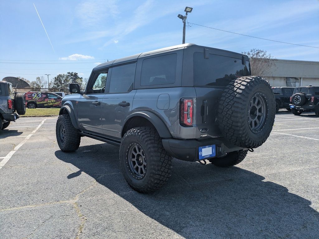 2025 Ford Bronco Badlands