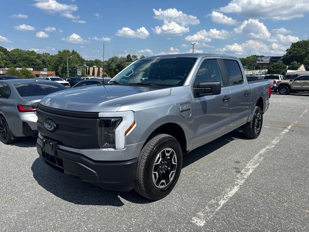 2023 Ford F-150 Pro 4x4 SuperCrew 5-1/2 Box's photo