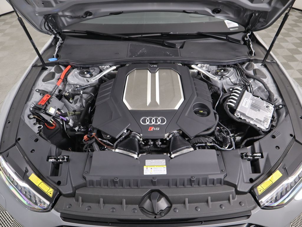 Thumbnail: 2026 Audi RS 7 - 31