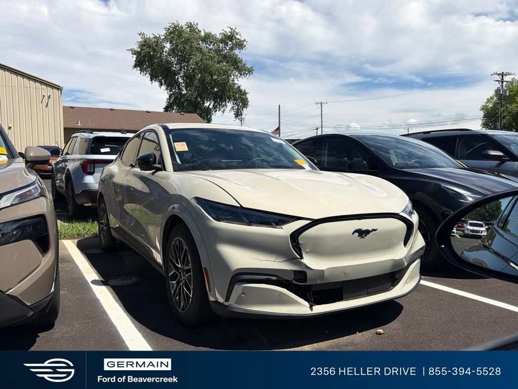 Used 2025 Beige Ford Premium image 2