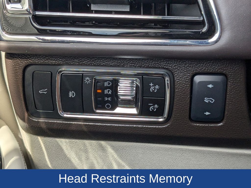 2024 Lincoln Navigator L Black Label