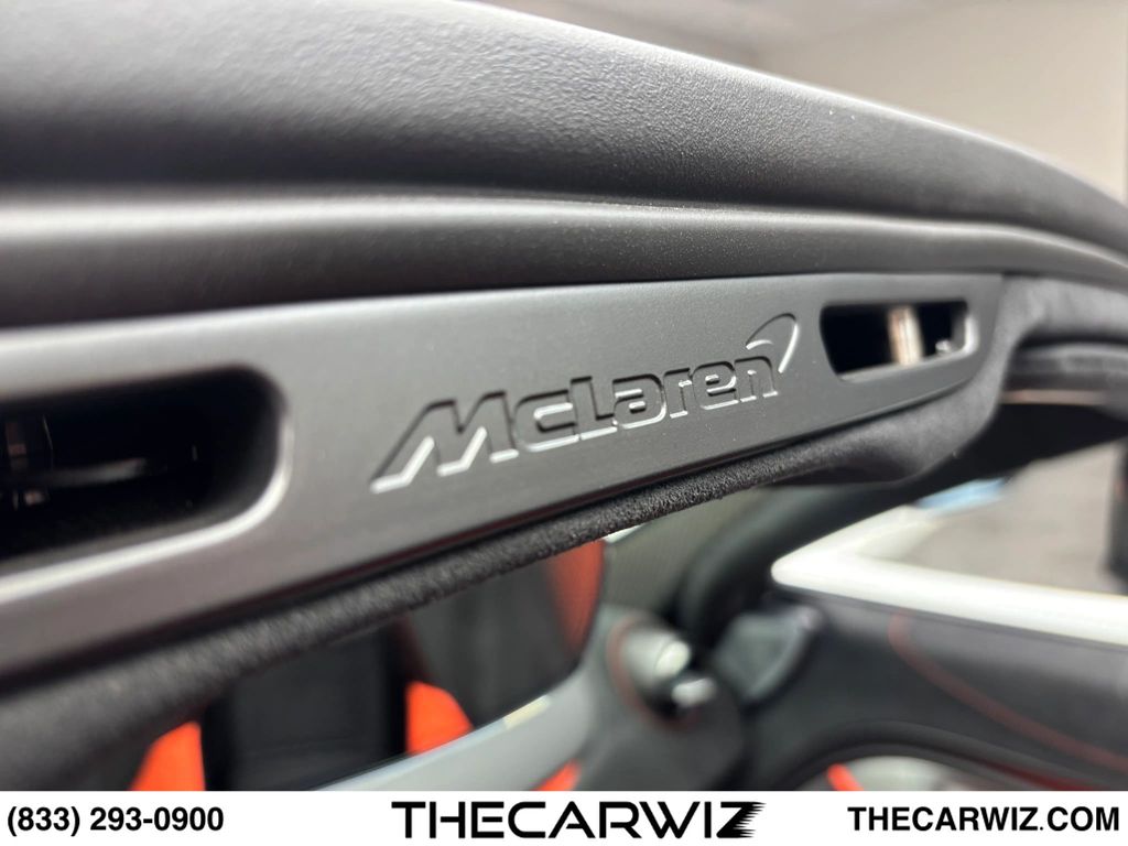 2024 McLaren 750S