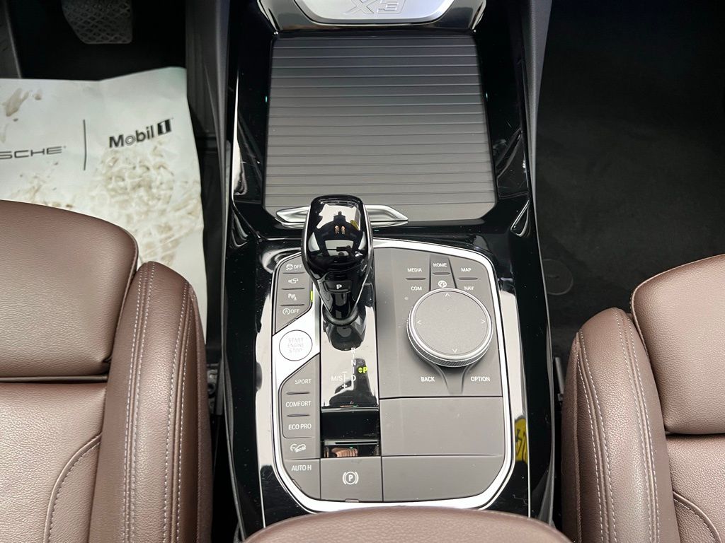 Thumbnail: 2024 BMW X3 - 11