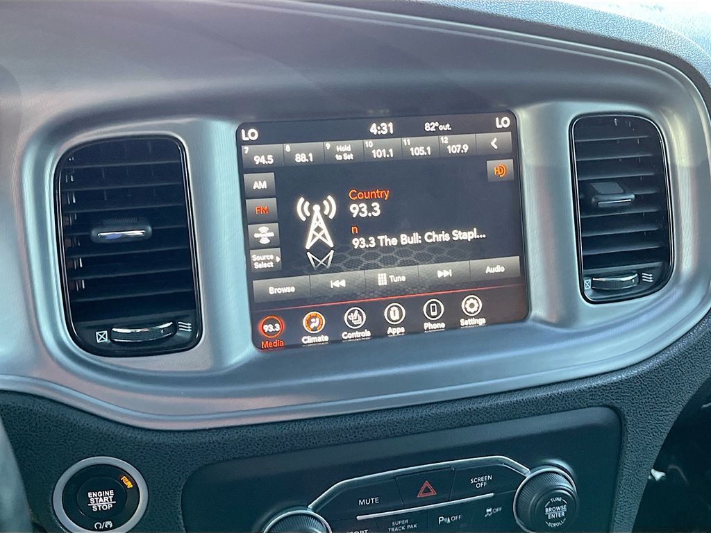 Used 2023 Silver Dodge SXT image 14