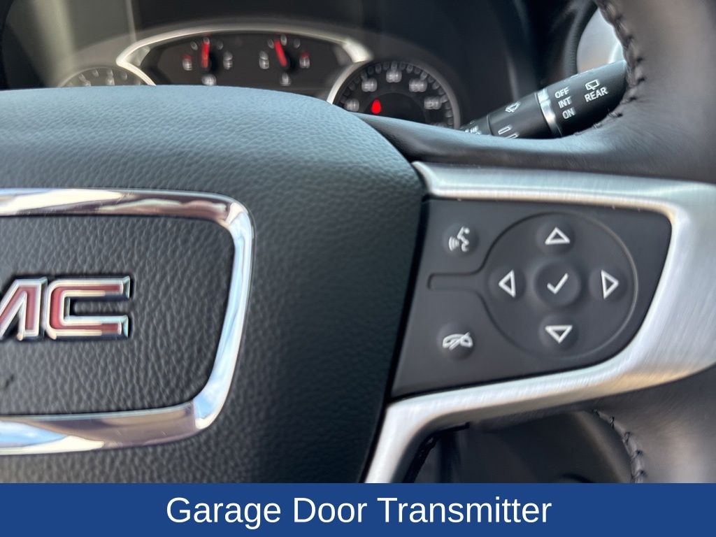 2022 GMC Acadia SLT