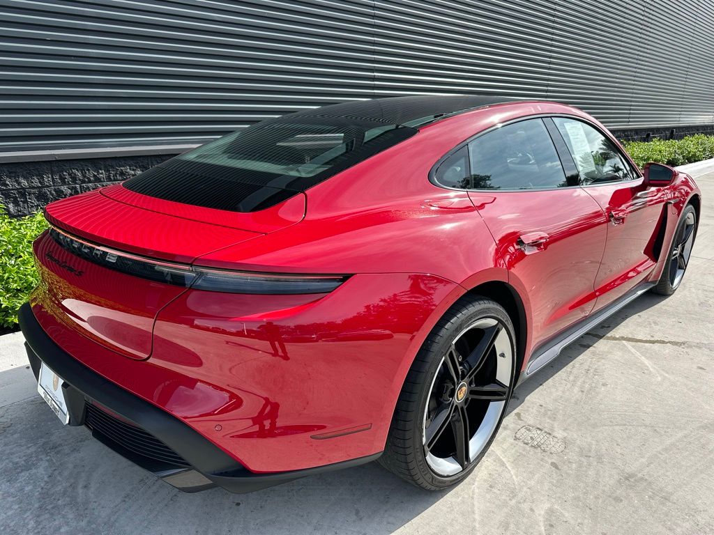 2021 Porsche Taycan Turbo S 9