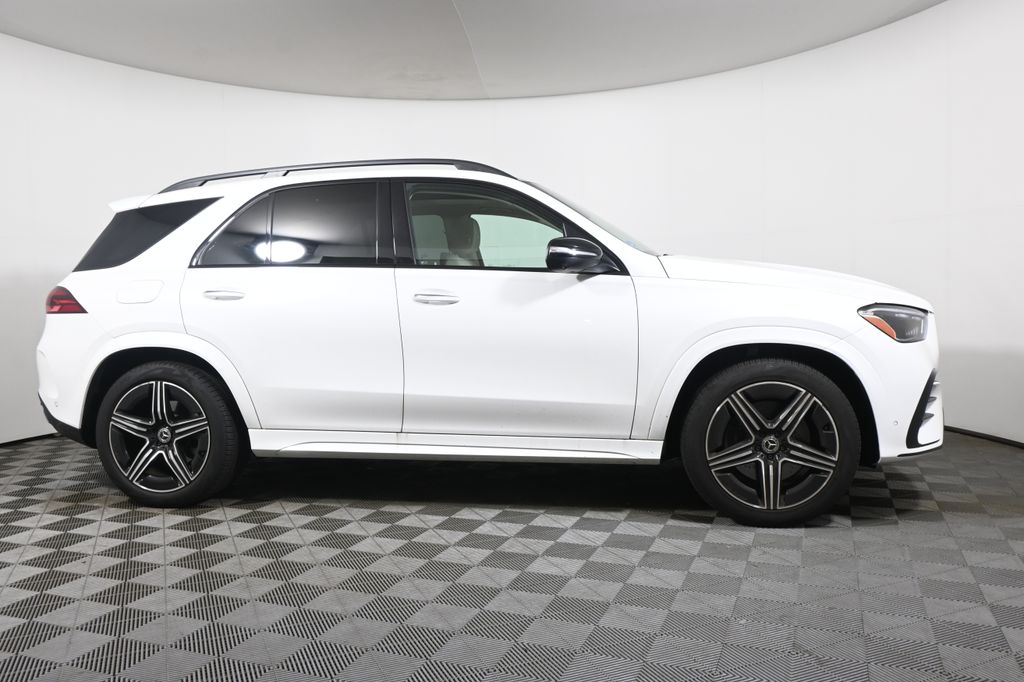 Thumbnail: 2025 Mercedes-Benz GLE - 8