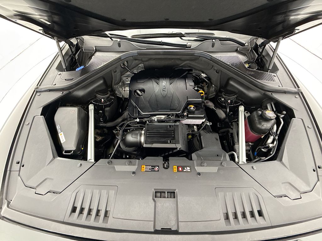 Thumbnail: 2023 Genesis GV80 - 28