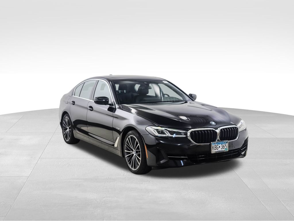 Thumbnail: 2023 BMW 5 Series - 7