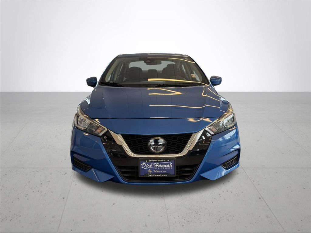 2020 Nissan Versa 1.6 SV