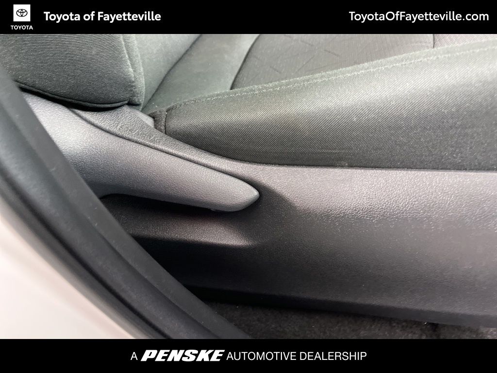 Thumbnail: 2024 Toyota RAV4 - 9