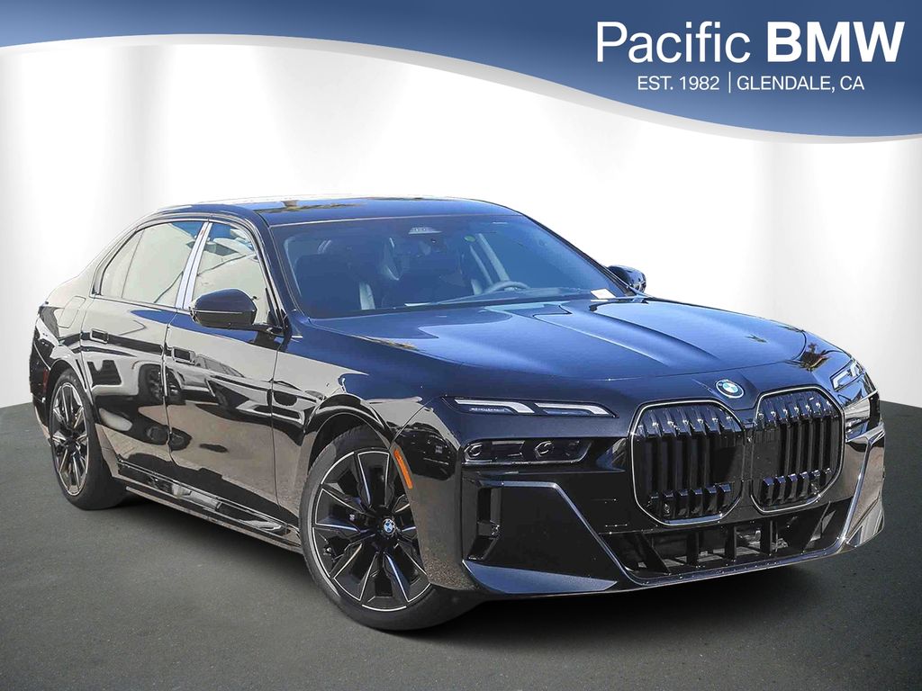 Black Sapphire Metallic 2026 BMW 7 Series Sedan All-Wheel Drive 8-Speed Automatic