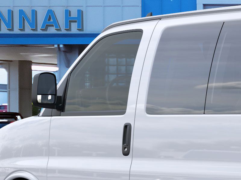 2025 Chevrolet Express 3500 LS