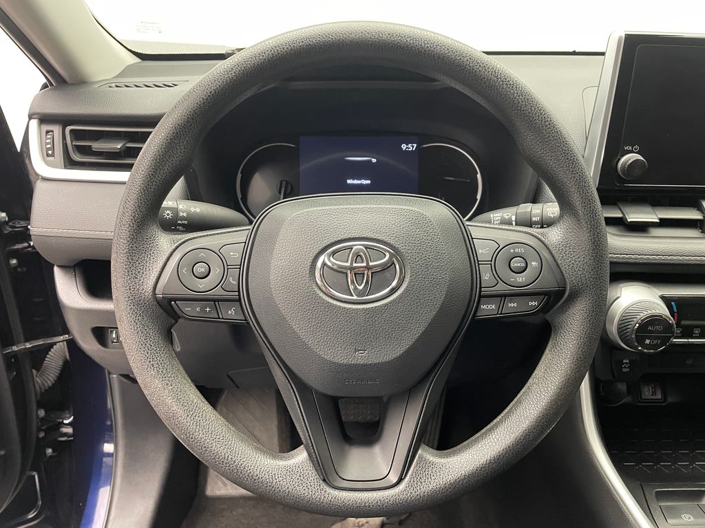 2023 Toyota RAV4 XLE 30